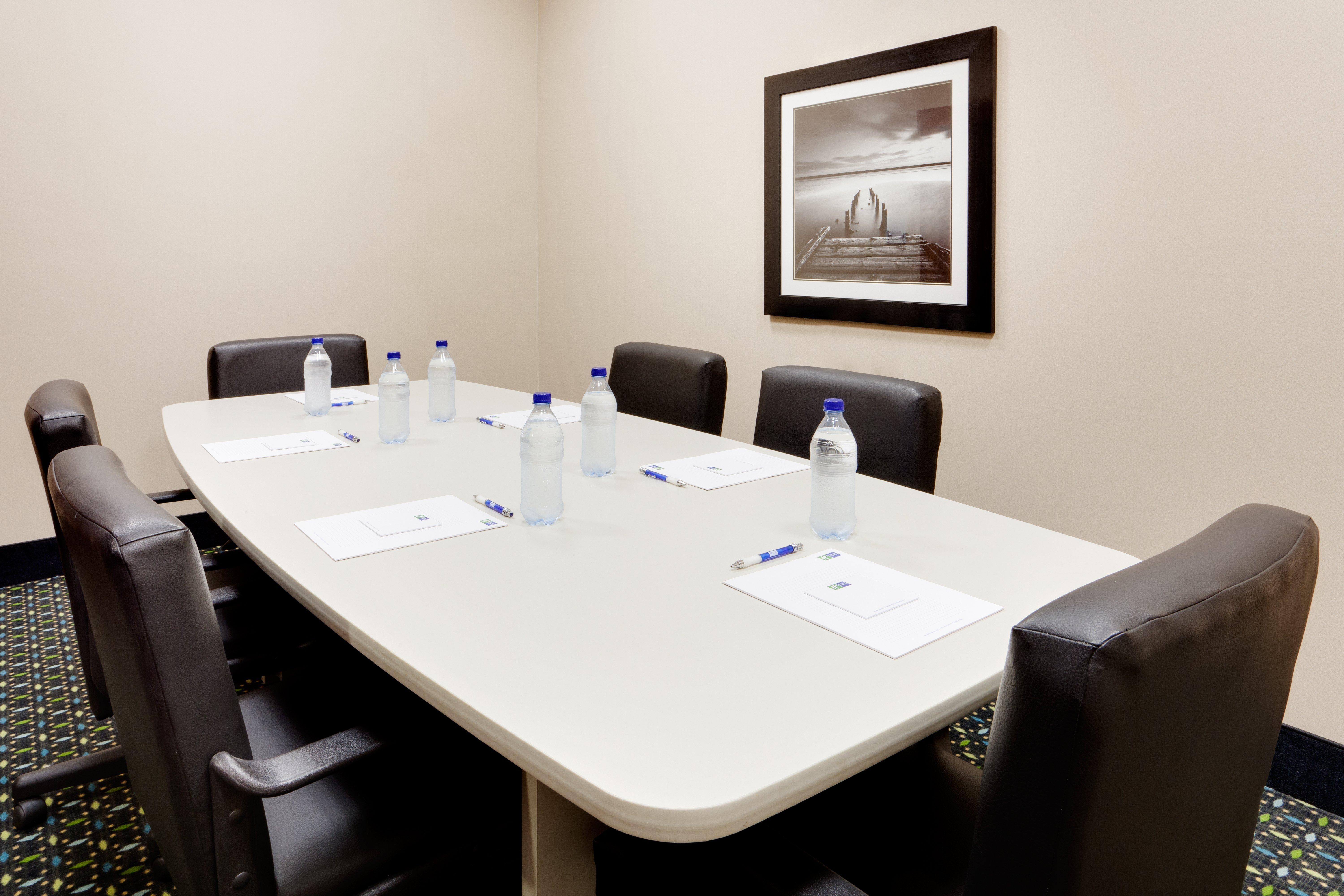 Holiday Inn Express & Suites Smithfield - Providence By Ihg Ngoại thất bức ảnh