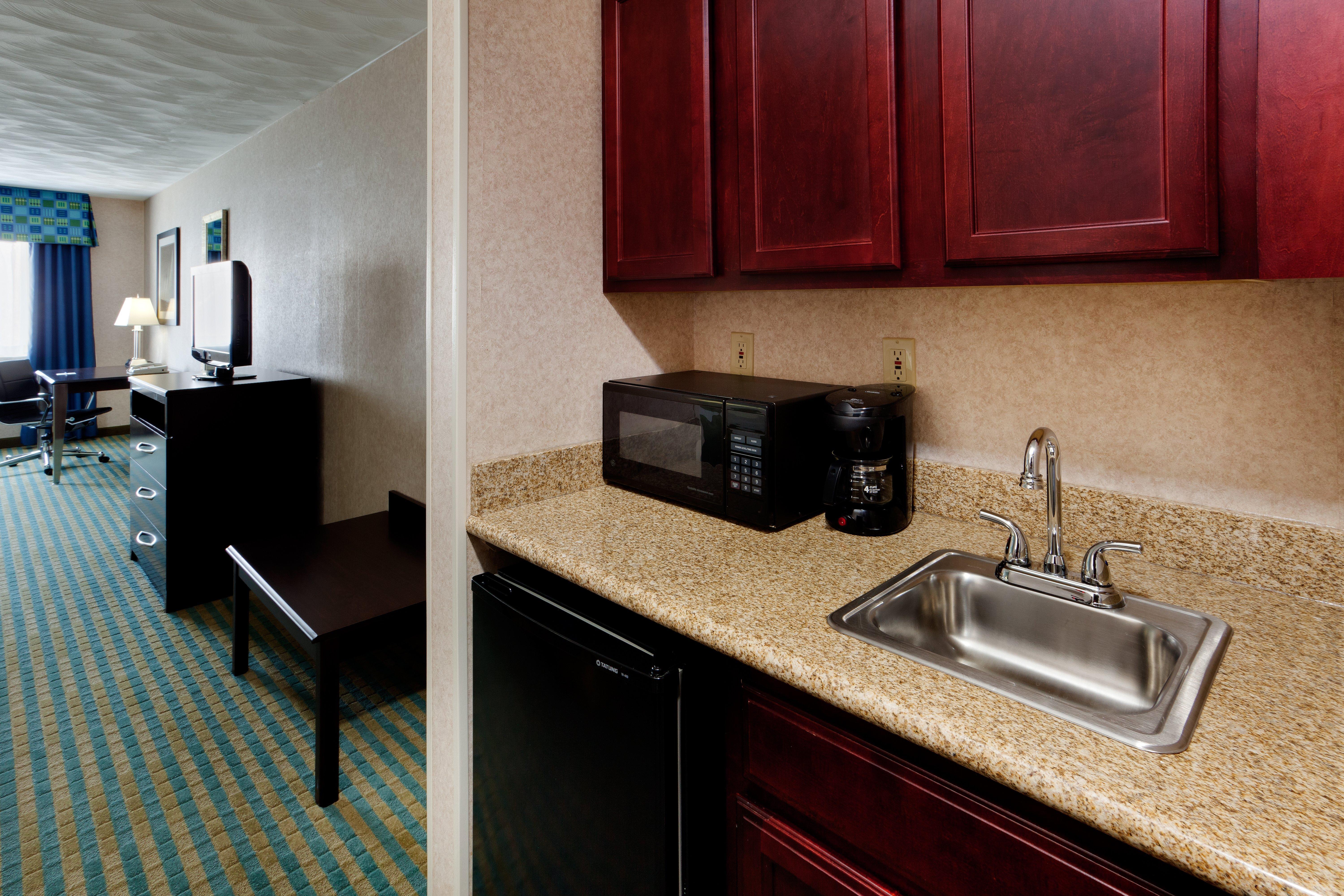 Holiday Inn Express & Suites Smithfield - Providence By Ihg Phòng bức ảnh