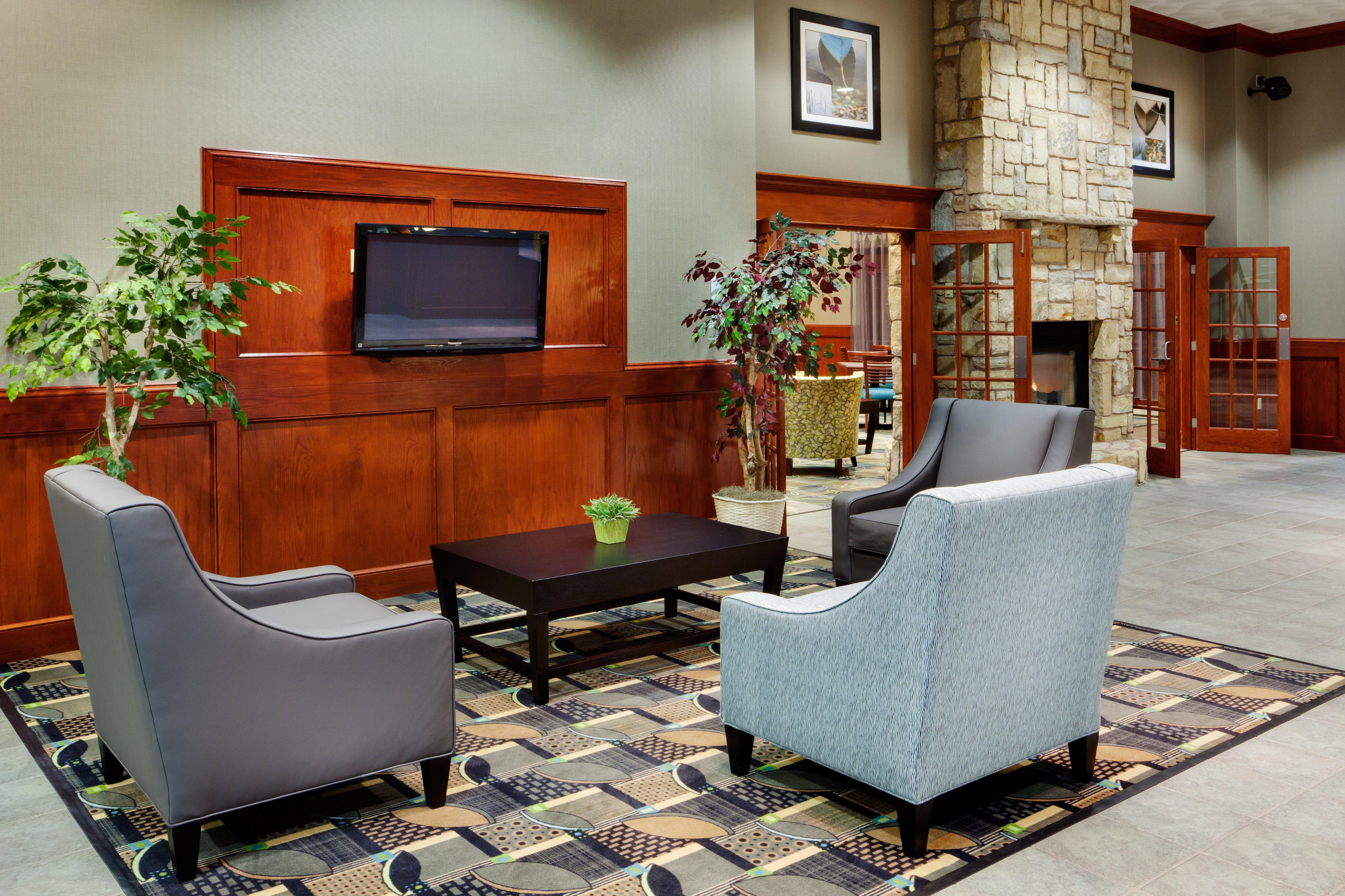 Holiday Inn Express & Suites Smithfield - Providence By Ihg Ngoại thất bức ảnh